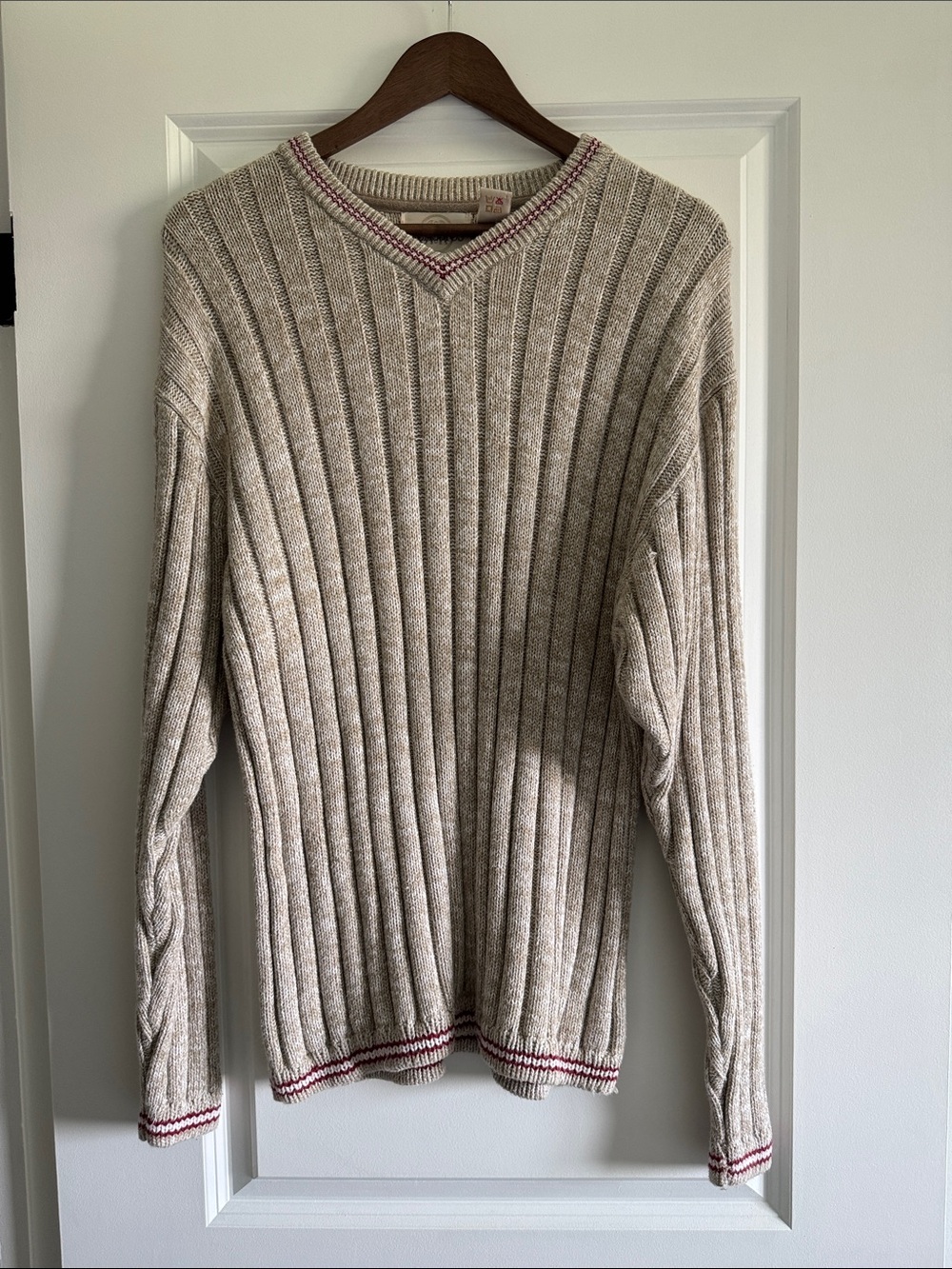 Men's Ribbed V-Neck Sweater in Heathered Cream